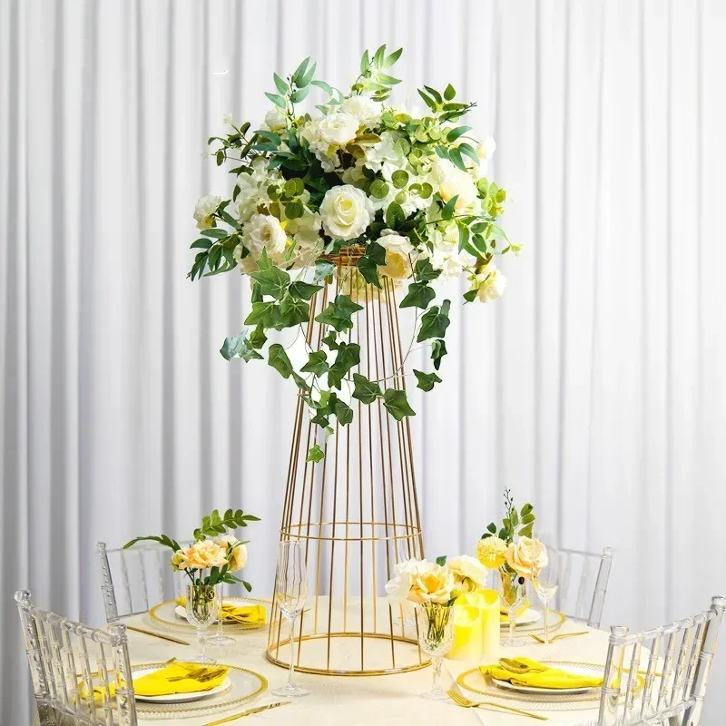 Vases en métal en forme de tro - Wedding Decor Supply Store avis et prix