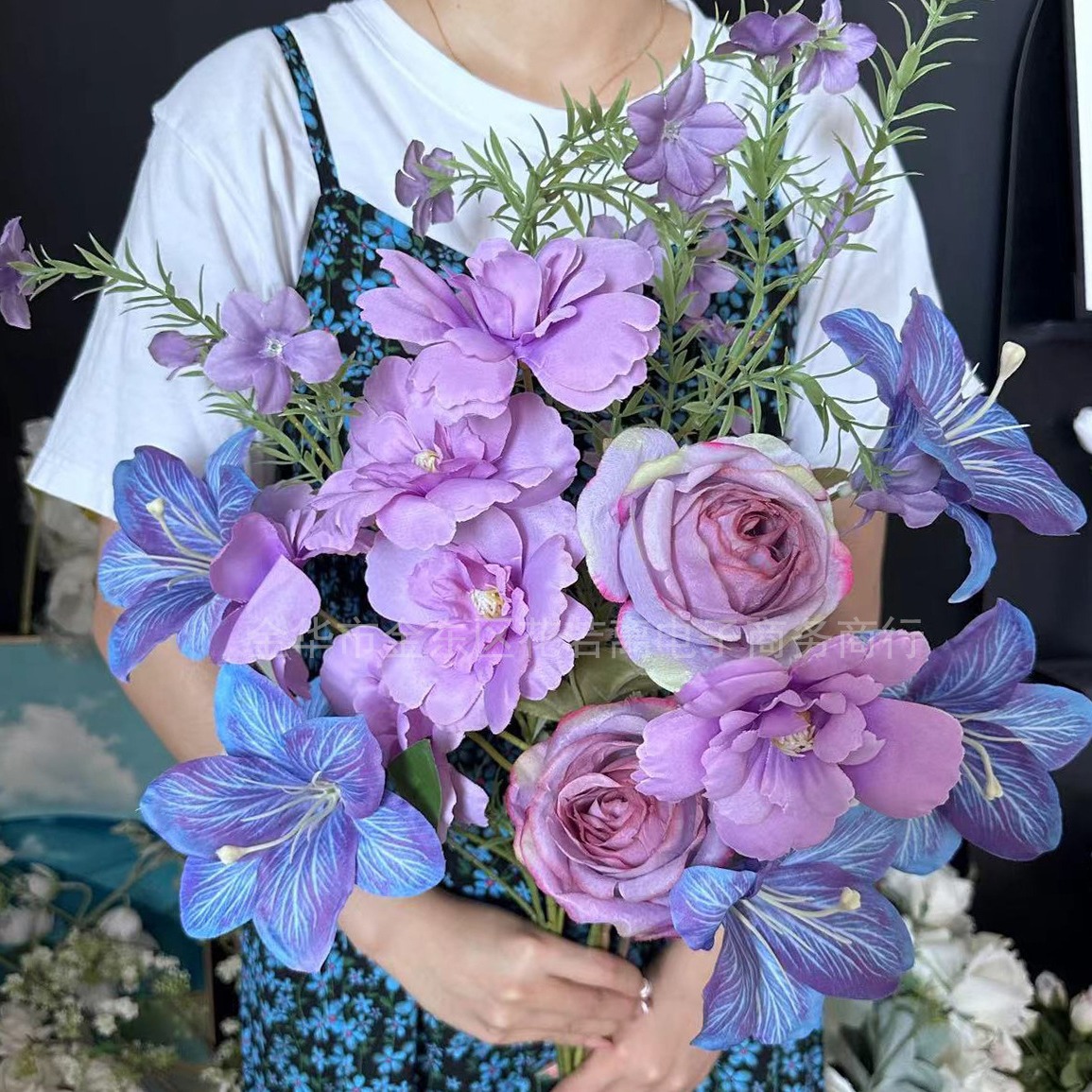 Fleurs artificielles de lys bl - Wedding Supply Shops avis et prix